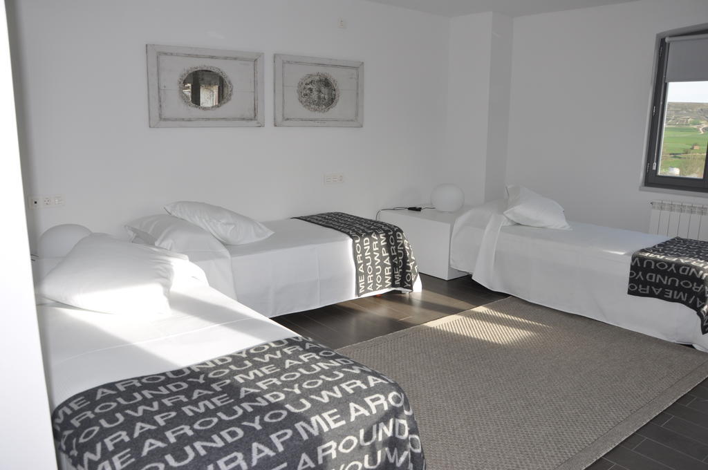 Emebed Posada Castrojeriz Room photo