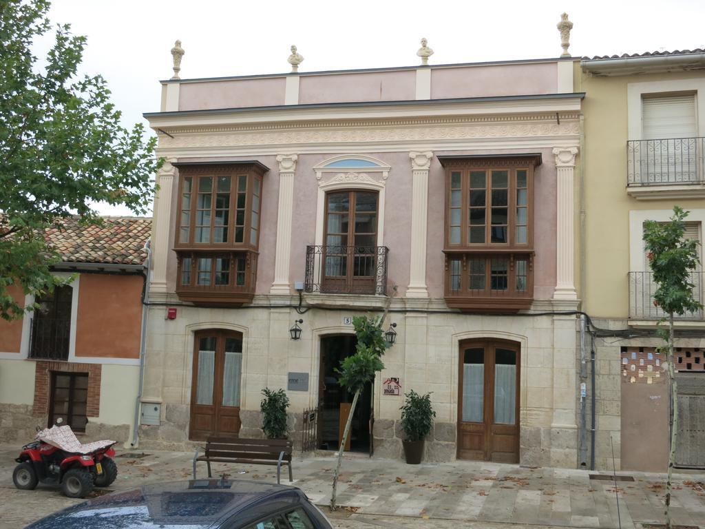 Emebed Posada Castrojeriz Exterior photo